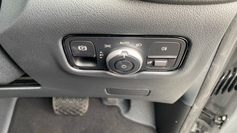 Mercedes-Benz Vito L2 Diesel Rwd 119CDI Select Crew Van 9G-Tronic
